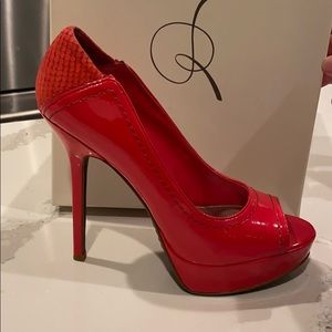 Rachel Roy red platform peep toe sandals